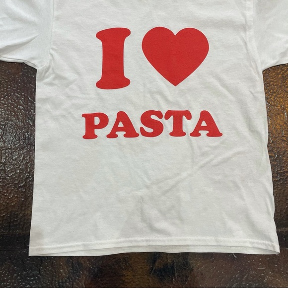 I Heart Pasta t-shirt - Picture 2 of 2